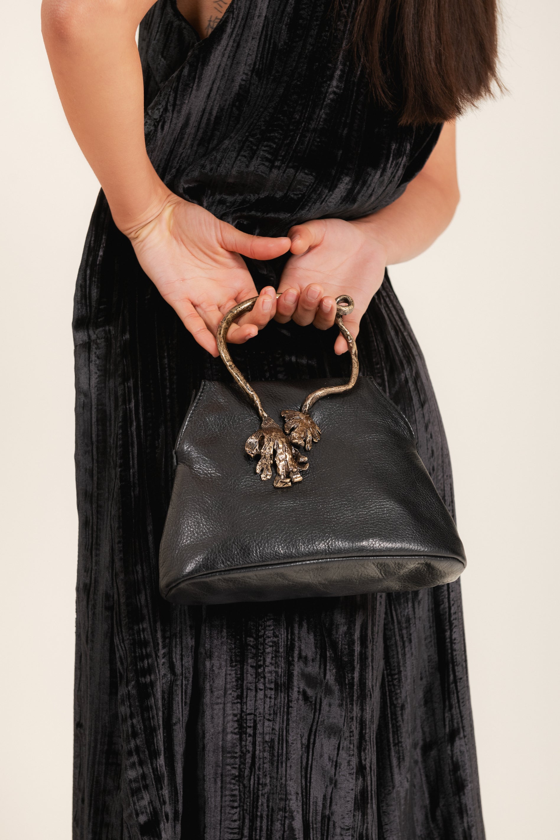 Tuta oversize in velluto colore nero