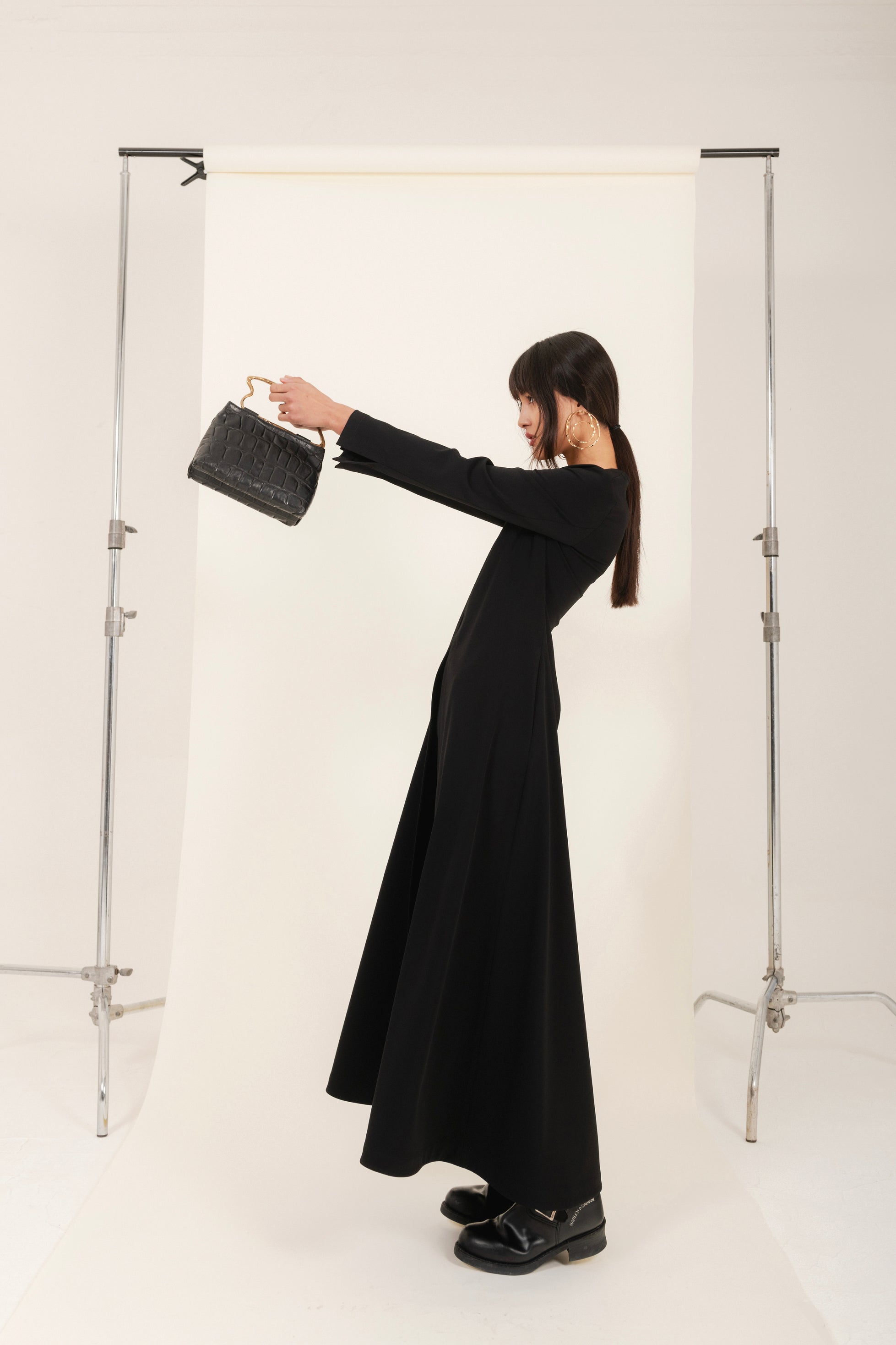 Abito lungo in crepe colore nero