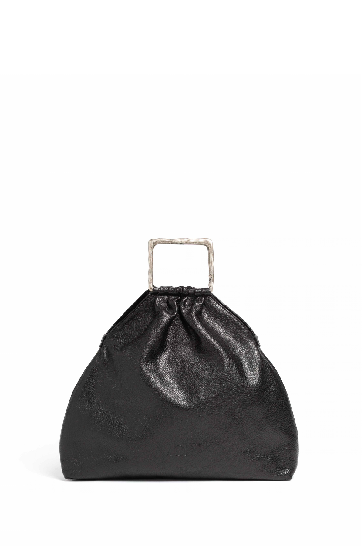 DELIA POUCH M