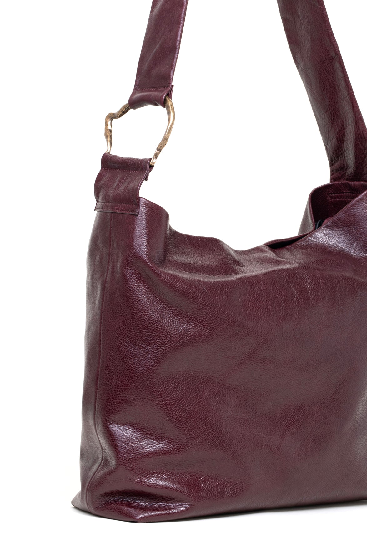 Borsa a tracolla in pelle colore bordeaux