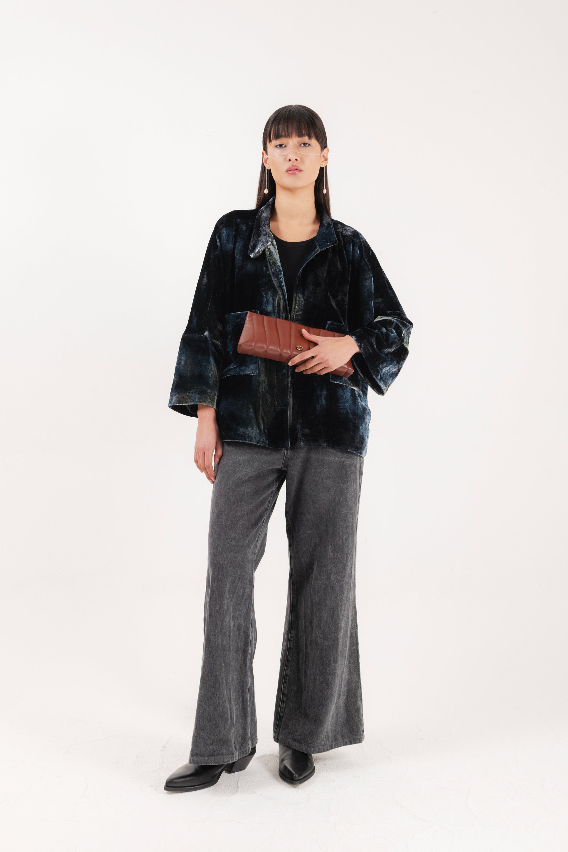 Caban corto in velluto colore blu petrolio