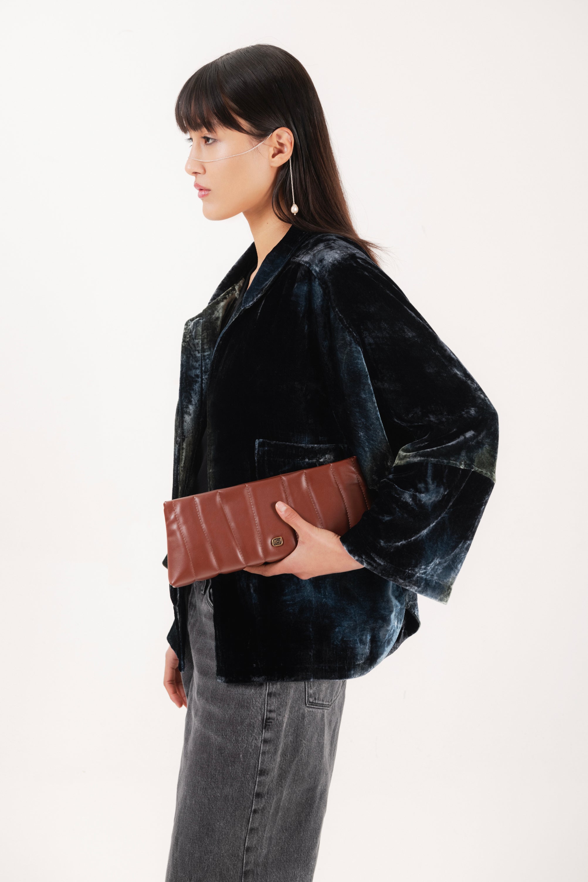 Caban corto in velluto colore blu petrolio