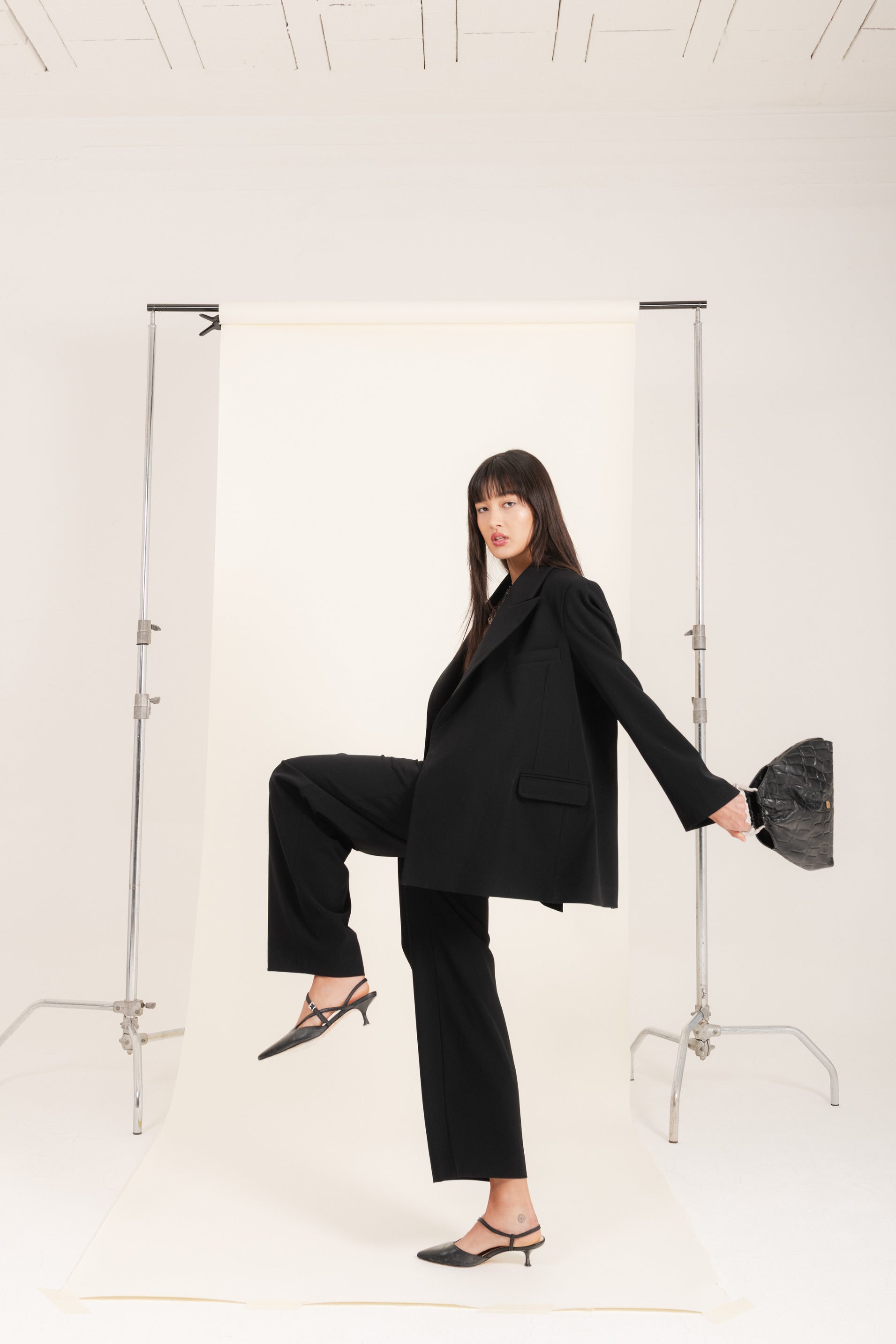 Giacca elegante in crepe de chine colore nero