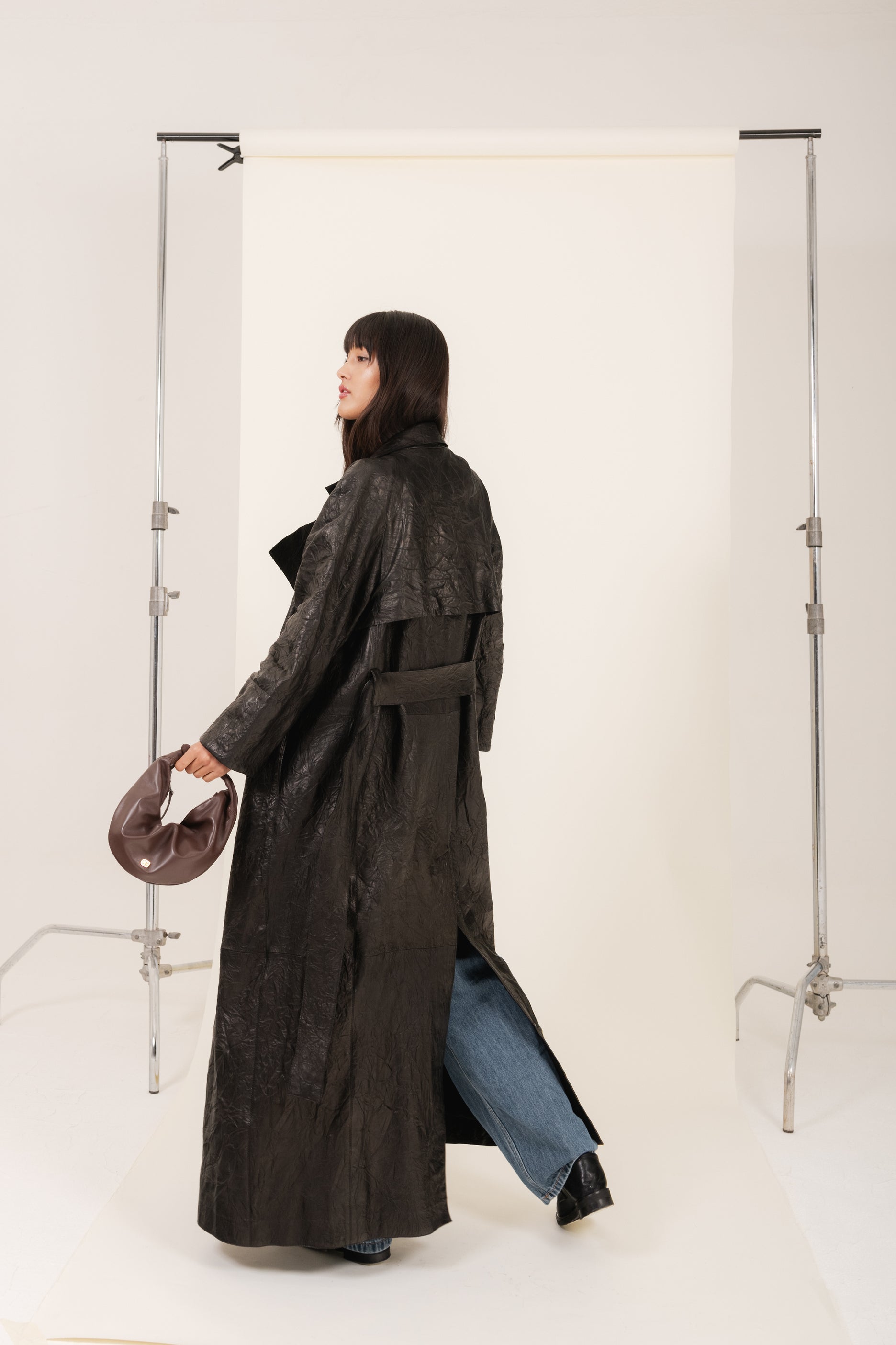 Trench doppiopetto in pelle colore nero